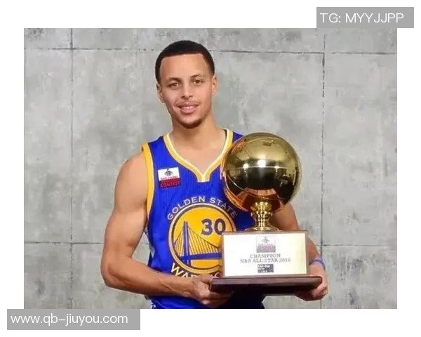 夸梅直言布朗尼不应模仿库里和利拉德的超远三分风格