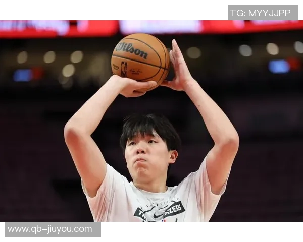 林书豪鼓励凡博勇敢追梦期待瀚森在新赛季的精彩表现