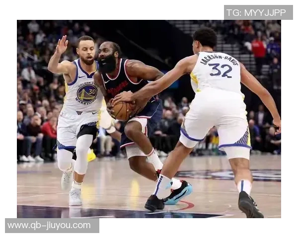 奥尼尔盛赞勇士团队配合认为五人组默契超越其他球队